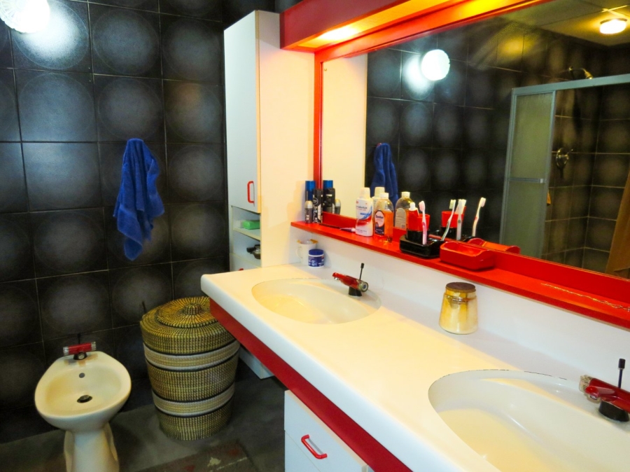 4 Bedroom Property for Sale in Heuwelsig Free State